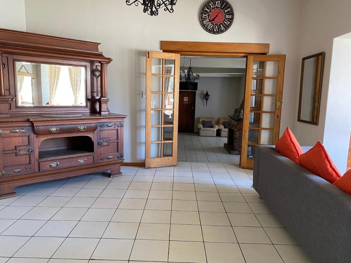 Savoy Hotel Fort Beaufort Exteriér fotografie