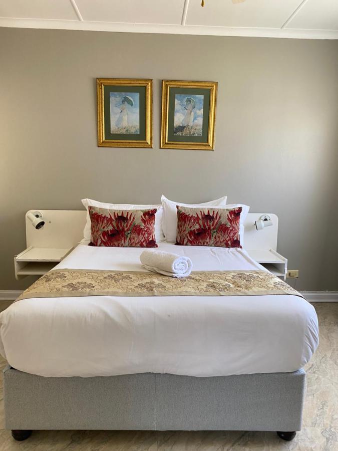 Savoy Hotel Fort Beaufort Exteriér fotografie