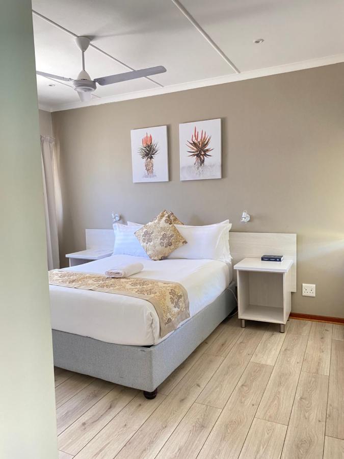 Savoy Hotel Fort Beaufort Exteriér fotografie